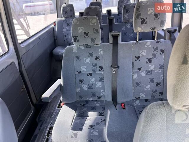 Серый Мерседес Sprinter, объемом двигателя 0 л и пробегом 520 тыс. км за 11300 $, фото 9 на Automoto.ua