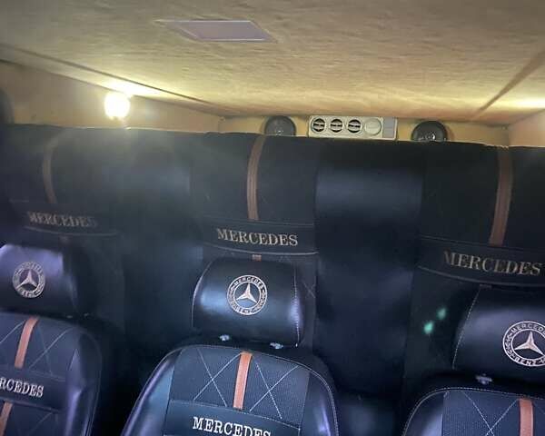Серый Мерседес Sprinter, объемом двигателя 2.7 л и пробегом 480 тыс. км за 10500 $, фото 5 на Automoto.ua