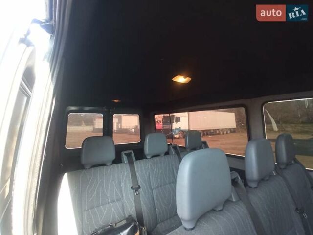 Серый Мерседес Sprinter, объемом двигателя 2.2 л и пробегом 520 тыс. км за 7300 $, фото 7 на Automoto.ua
