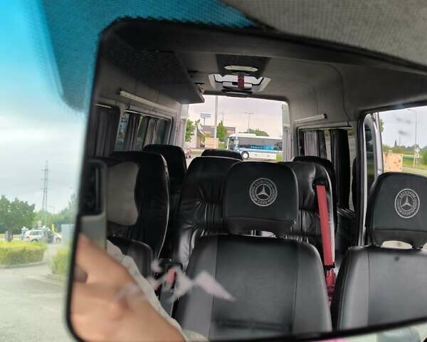 Серый Мерседес Sprinter, объемом двигателя 2.2 л и пробегом 660 тыс. км за 7500 $, фото 14 на Automoto.ua