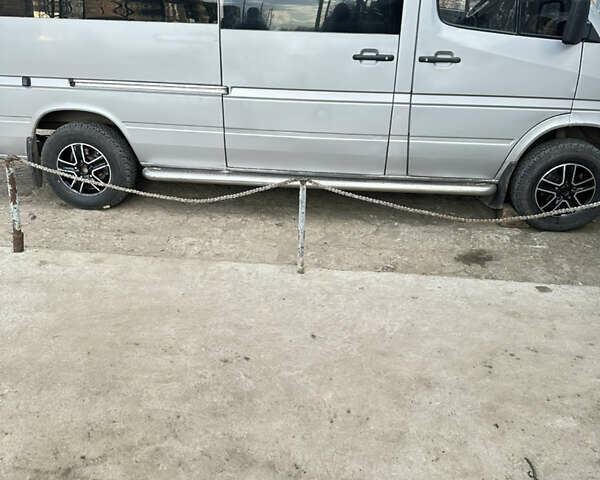 Сірий Мерседес Sprinter, об'ємом двигуна 0 л та пробігом 600 тис. км за 9000 $, фото 12 на Automoto.ua