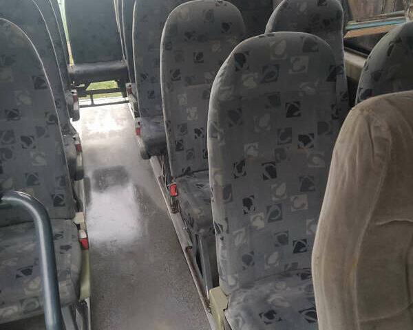 Серый Мерседес Sprinter, объемом двигателя 2.69 л и пробегом 798 тыс. км за 5555 $, фото 1 на Automoto.ua