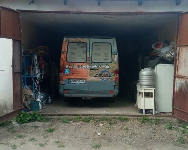Сірий Мерседес Sprinter, об'ємом двигуна 2.2 л та пробігом 628 тис. км за 7200 $, фото 8 на Automoto.ua