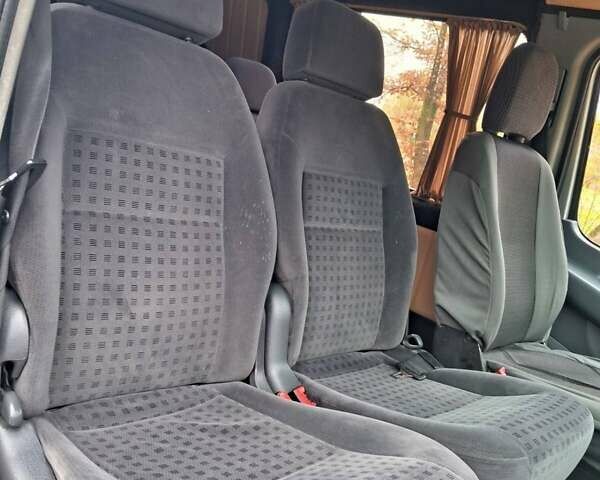 Мерседес Sprinter 2005 у Рогатине на Automoto.ua Сірий Мерседес Sprinter, об'ємом двигуна 2.2 л та пробігом 400 тис. км за 7200 $, фото 21 на Automoto.ua