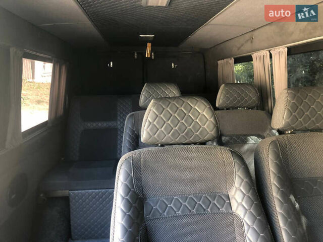 Сірий Мерседес Sprinter, об'ємом двигуна 0 л та пробігом 600 тис. км за 9000 $, фото 14 на Automoto.ua