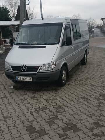 Серый Мерседес Sprinter, объемом двигателя 2.1 л и пробегом 620 тыс. км за 9300 $, фото 2 на Automoto.ua