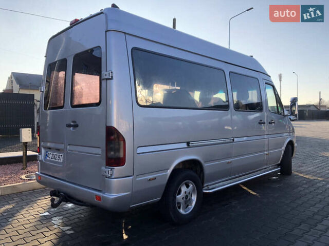 Серый Мерседес Sprinter, объемом двигателя 2.2 л и пробегом 330 тыс. км за 8200 $, фото 27 на Automoto.ua