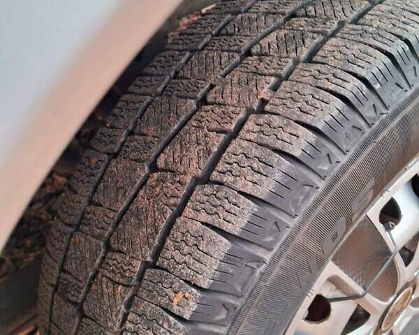 Мерседес Sprinter 2005 у Рогатине на Automoto.ua Сірий Мерседес Sprinter, об'ємом двигуна 2.2 л та пробігом 400 тис. км за 7200 $, фото 20 на Automoto.ua