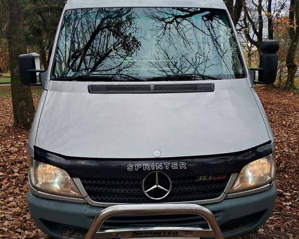 Мерседес Sprinter 2005 у Рогатине на Automoto.ua Сірий Мерседес Sprinter, об'ємом двигуна 2.2 л та пробігом 400 тис. км за 7200 $, фото 18 на Automoto.ua