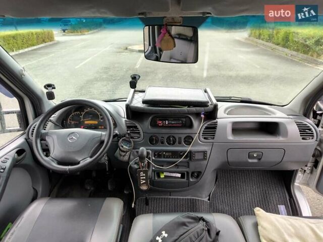 Серый Мерседес Sprinter, объемом двигателя 2.2 л и пробегом 660 тыс. км за 7500 $, фото 37 на Automoto.ua