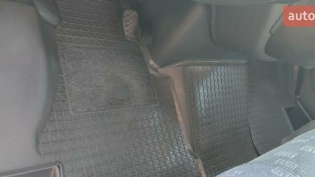 Сірий Мерседес Sprinter, об'ємом двигуна 0 л та пробігом 273 тис. км за 18300 $, фото 22 на Automoto.ua