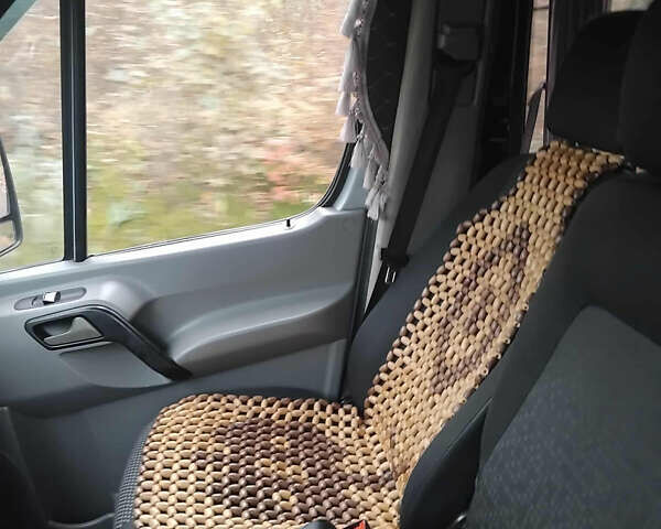 Мерседес Sprinter 2006 в Рожнятове на Automoto.ua Серый Мерседес Sprinter, объемом двигателя 2.2 л и пробегом 516 тыс. км за 9300 $, фото 10 на Automoto.ua