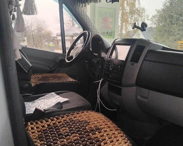 Мерседес Sprinter 2006 в Рожнятове на Automoto.ua Серый Мерседес Sprinter, объемом двигателя 2.2 л и пробегом 516 тыс. км за 9300 $, фото 15 на Automoto.ua