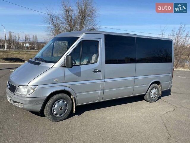 Серый Мерседес Sprinter, объемом двигателя 2.19 л и пробегом 300 тыс. км за 8900 $, фото 4 на Automoto.ua