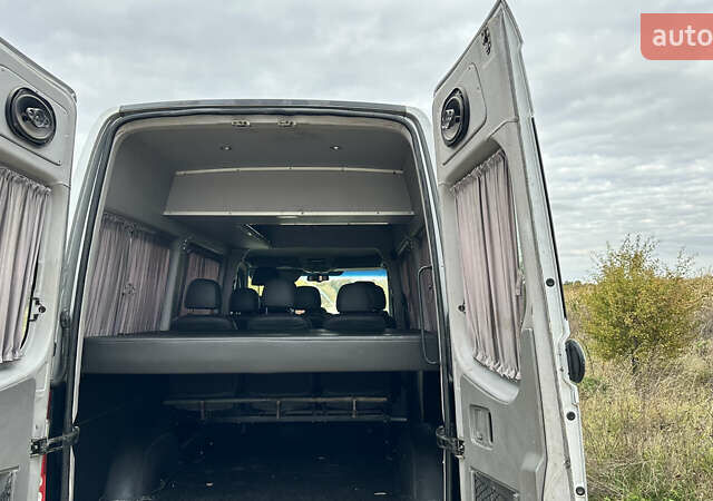 Серый Мерседес Sprinter, объемом двигателя 2.99 л и пробегом 600 тыс. км за 9900 $, фото 45 на Automoto.ua