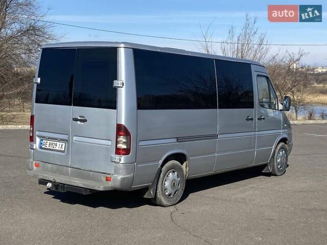 Серый Мерседес Sprinter, объемом двигателя 2.19 л и пробегом 300 тыс. км за 8900 $, фото 2 на Automoto.ua