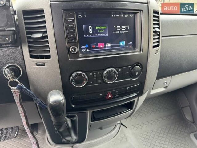 Сірий Мерседес Sprinter, об'ємом двигуна 3 л та пробігом 585 тис. км за 19500 $, фото 9 на Automoto.ua