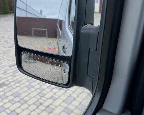Сірий Мерседес Sprinter, об'ємом двигуна 3 л та пробігом 585 тис. км за 19500 $, фото 2 на Automoto.ua