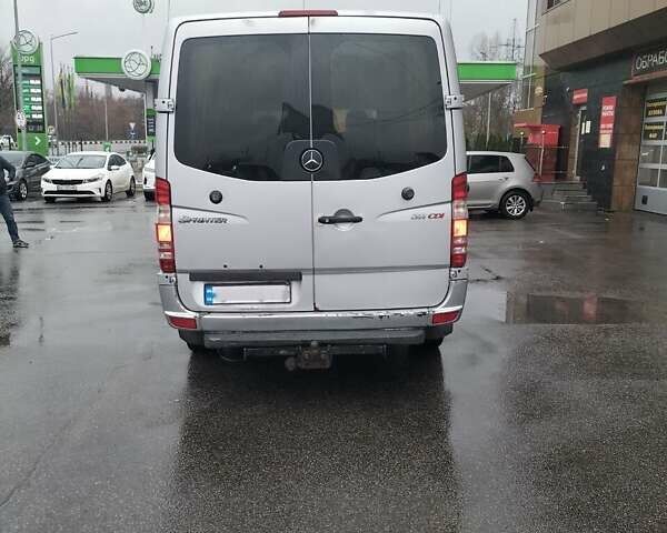 Мерседес Sprinter 2006 в Киеве на Automoto.ua Серый Мерседес Sprinter, объемом двигателя 0 л и пробегом 280 тыс. км за 14500 $, фото 4 на Automoto.ua