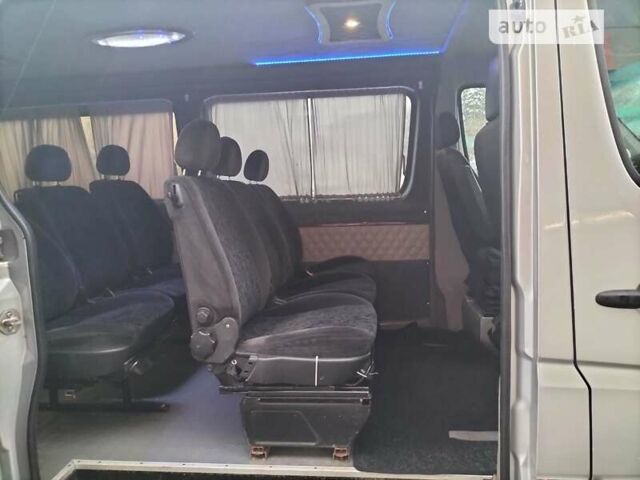 Сірий Мерседес Sprinter, об'ємом двигуна 0 л та пробігом 280 тис. км за 14600 $, фото 1 на Automoto.ua