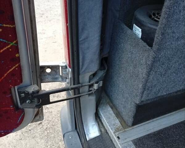 Серый Мерседес Sprinter, объемом двигателя 2.69 л и пробегом 358 тыс. км за 17800 $, фото 15 на Automoto.ua