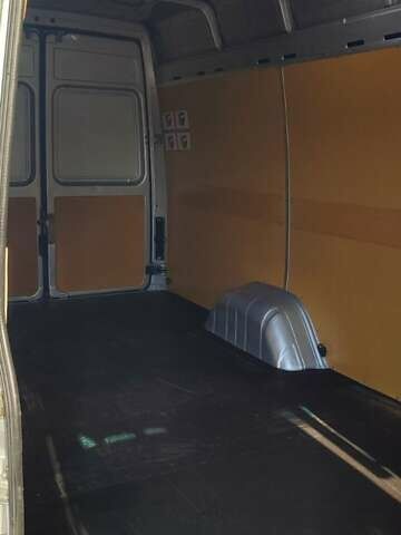 Сірий Мерседес Sprinter, об'ємом двигуна 0 л та пробігом 273 тис. км за 18300 $, фото 55 на Automoto.ua