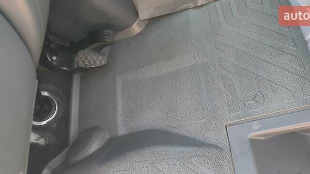 Сірий Мерседес Sprinter, об'ємом двигуна 0 л та пробігом 273 тис. км за 18300 $, фото 21 на Automoto.ua