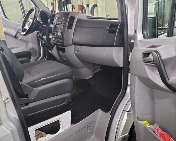 Мерседес Sprinter 2006 в Киеве на Automoto.ua Серый Мерседес Sprinter, объемом двигателя 0 л и пробегом 280 тыс. км за 14500 $, фото 7 на Automoto.ua
