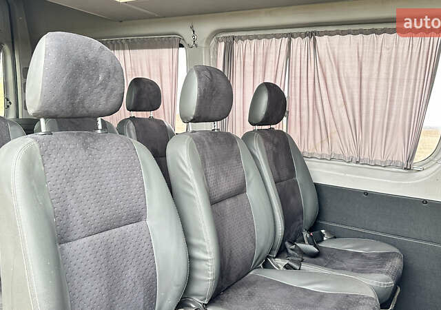 Серый Мерседес Sprinter, объемом двигателя 2.99 л и пробегом 600 тыс. км за 9900 $, фото 34 на Automoto.ua