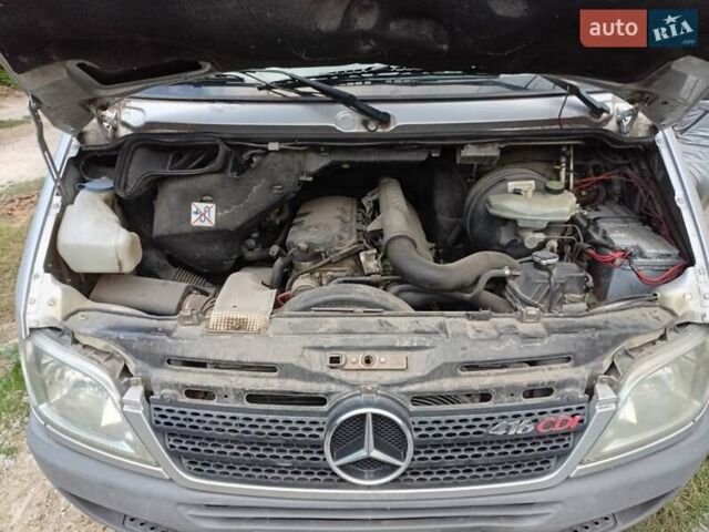 Серый Мерседес Sprinter, объемом двигателя 2.69 л и пробегом 358 тыс. км за 17800 $, фото 23 на Automoto.ua