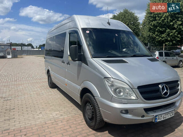 Серый Мерседес Sprinter, объемом двигателя 0 л и пробегом 800 тыс. км за 11000 $, фото 1 на Automoto.ua