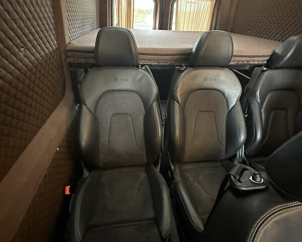 Серый Мерседес Sprinter, объемом двигателя 2.15 л и пробегом 376 тыс. км за 18500 $, фото 8 на Automoto.ua