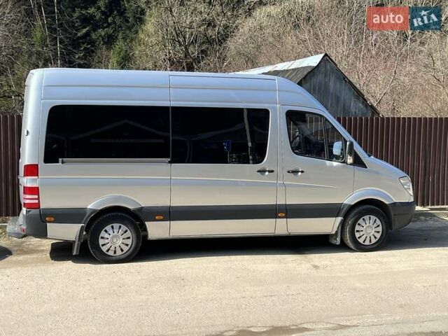 Серый Мерседес Sprinter, объемом двигателя 2.15 л и пробегом 274 тыс. км за 15500 $, фото 15 на Automoto.ua