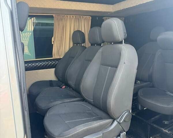 Серый Мерседес Sprinter, объемом двигателя 2.9 л и пробегом 200 тыс. км за 15900 $, фото 5 на Automoto.ua