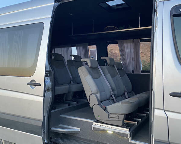 Серый Мерседес Sprinter, объемом двигателя 2.15 л и пробегом 742 тыс. км за 12800 $, фото 17 на Automoto.ua