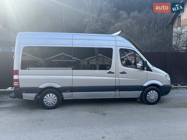 Серый Мерседес Sprinter, объемом двигателя 2.15 л и пробегом 274 тыс. км за 15500 $, фото 18 на Automoto.ua