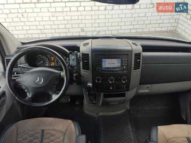 Сірий Мерседес Sprinter, об'ємом двигуна 0 л та пробігом 306 тис. км за 15000 $, фото 6 на Automoto.ua