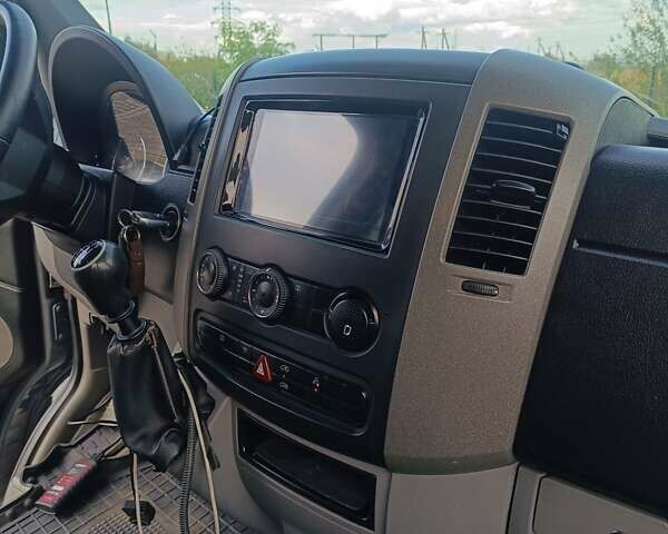 Серый Мерседес Sprinter, объемом двигателя 2.9 л и пробегом 9 тыс. км за 14900 $, фото 4 на Automoto.ua