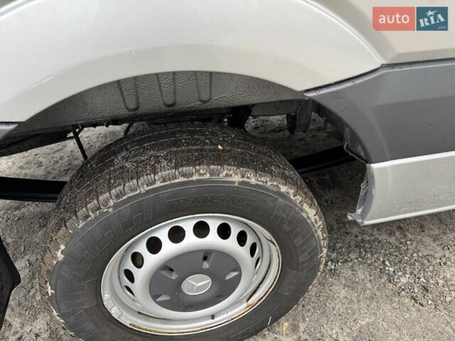 Сірий Мерседес Sprinter, об'ємом двигуна 3.22 л та пробігом 290 тис. км за 14820 $, фото 7 на Automoto.ua