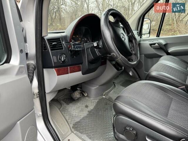 Сірий Мерседес Sprinter, об'ємом двигуна 3.22 л та пробігом 290 тис. км за 14820 $, фото 19 на Automoto.ua