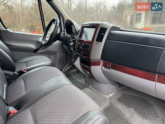 Сірий Мерседес Sprinter, об'ємом двигуна 3.22 л та пробігом 290 тис. км за 14820 $, фото 10 на Automoto.ua