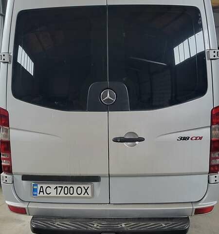 Серый Мерседес Sprinter, объемом двигателя 3 л и пробегом 830 тыс. км за 18500 $, фото 8 на Automoto.ua