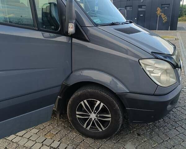 Серый Мерседес Sprinter, объемом двигателя 2.9 л и пробегом 9 тыс. км за 14900 $, фото 10 на Automoto.ua