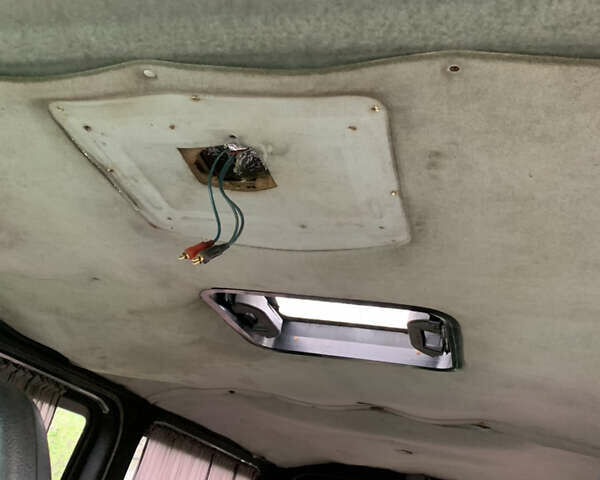 Серый Мерседес Sprinter, объемом двигателя 2.2 л и пробегом 850 тыс. км за 9000 $, фото 16 на Automoto.ua