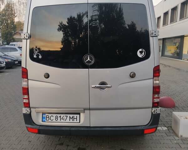 Сірий Мерседес Sprinter, об'ємом двигуна 2.2 л та пробігом 355 тис. км за 12800 $, фото 1 на Automoto.ua