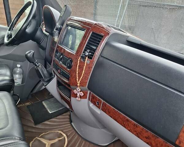 Сірий Мерседес Sprinter, об'ємом двигуна 2.2 л та пробігом 378 тис. км за 19756 $, фото 8 на Automoto.ua