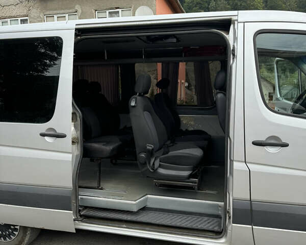 Сірий Мерседес Sprinter, об'ємом двигуна 2.15 л та пробігом 999 тис. км за 12500 $, фото 2 на Automoto.ua