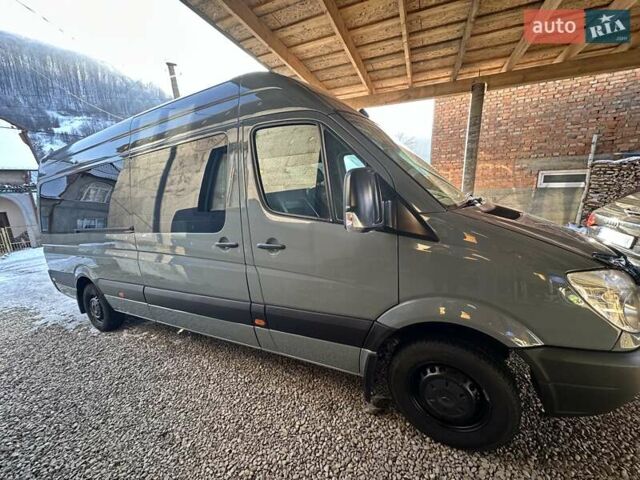 Серый Мерседес Sprinter, объемом двигателя 2.14 л и пробегом 612 тыс. км за 22000 $, фото 1 на Automoto.ua