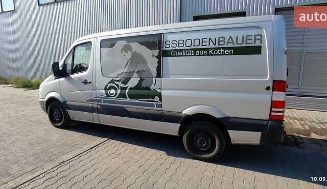 Сірий Мерседес Sprinter, об'ємом двигуна 2.2 л та пробігом 280 тис. км за 11000 $, фото 6 на Automoto.ua