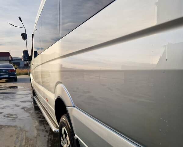 Серый Мерседес Sprinter, объемом двигателя 2.9 л и пробегом 123 тыс. км за 26500 $, фото 10 на Automoto.ua
